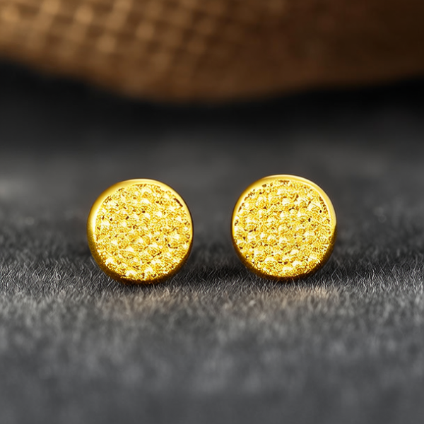 黄金耳钉图片